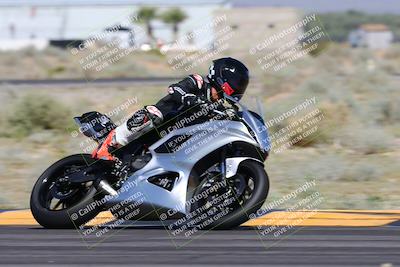 media/Apr-13-2024-SoCal Trackdays (Sat) [[f1617382bd]]/3-Turn 4 (1010am)/